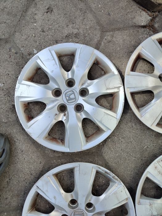 kołpaki HONDA 16TKI 4szt 100zł
