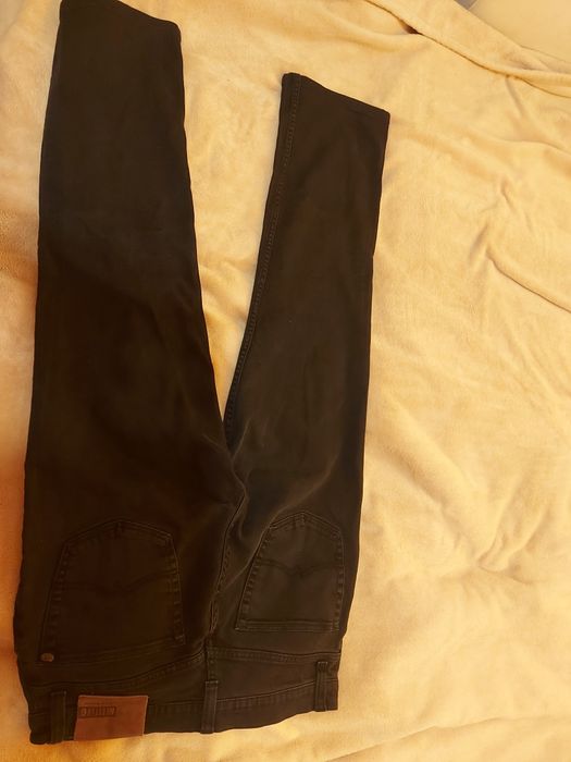 mustang tramper medium slim fit czarne jens