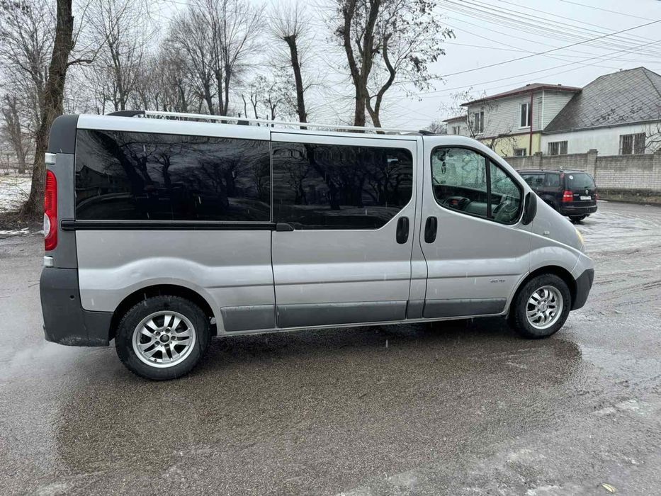 Продам Рено трафик 2007 год