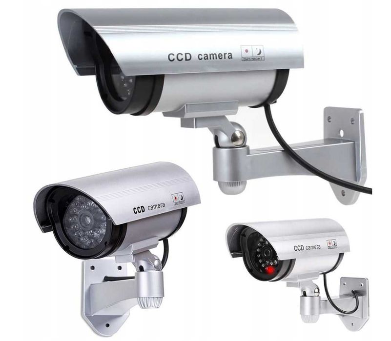 2x Atrapa kamery Axen srebrna z wbudowaną lampą LED i diodami IR