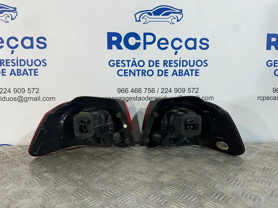 Conjunto Farolins Tras Traseiro Esquerdo Direito Original Volkswagen