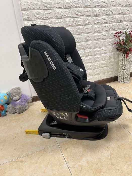 Автокрісло MAXI-COSI Titan Pro Група 1/2/3 (9-36 кг) максі косі
