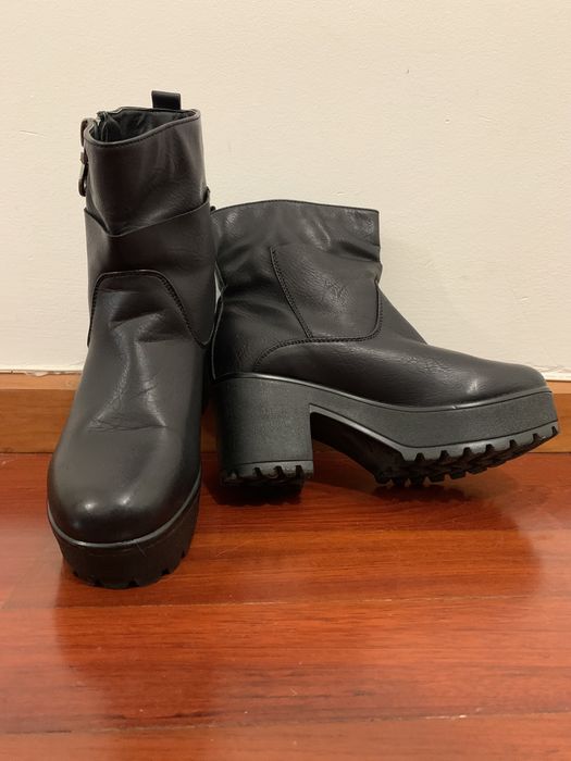 Black Platform Boots64739971327617124