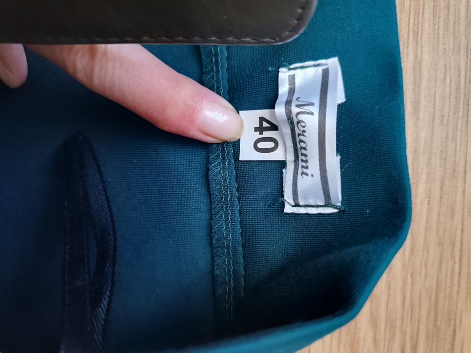 Продам изумрудную юбку-карандаш