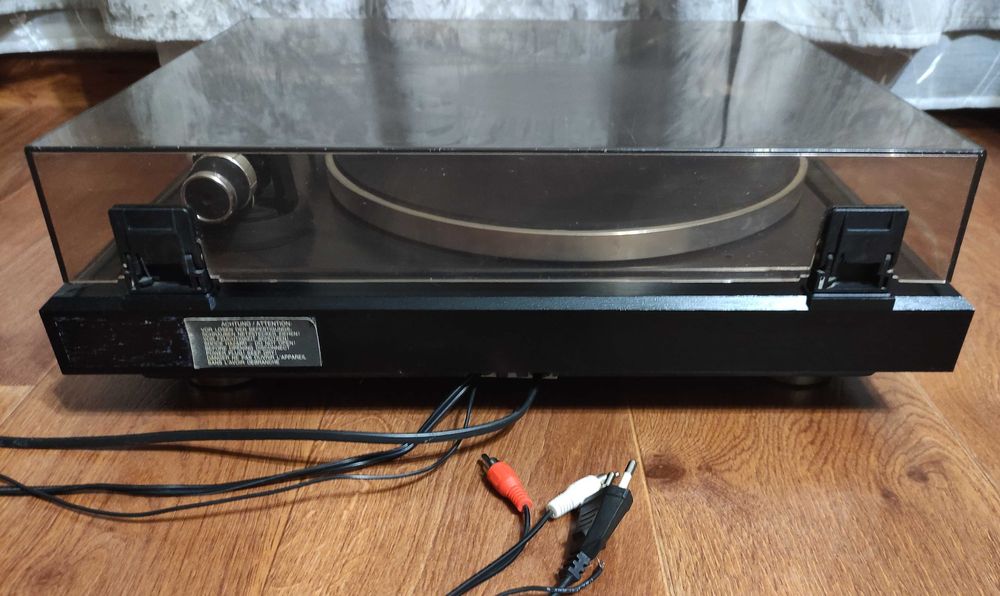 Акустика Виниловый Проигрыватель Dual CS 505-4 Belt drive system Audiophile Concept Made in GERMANY