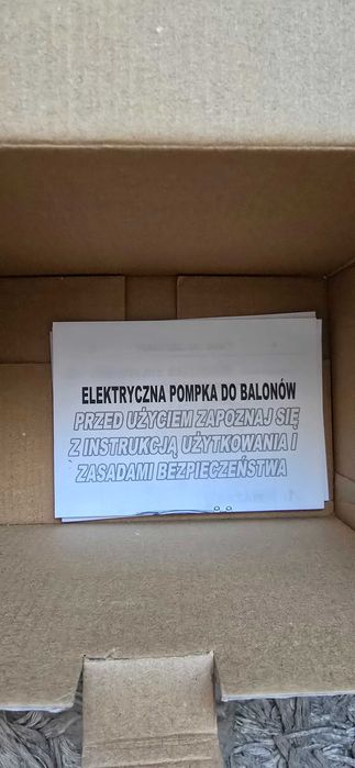 Pompka elektryczna do balonów