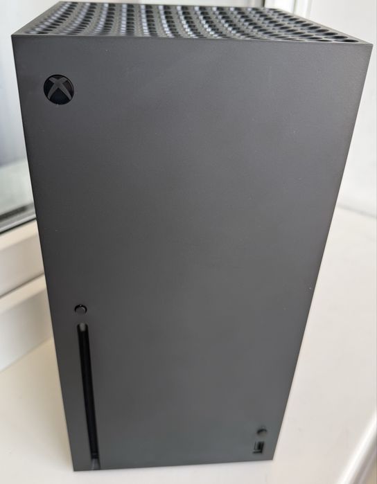 Ігрова консоль Microsoft Xbox series x 1tb