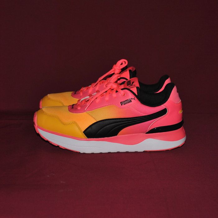 Кросівки Puma яскраві спортивні жіночі рожеві жовті помаранчеві кеди