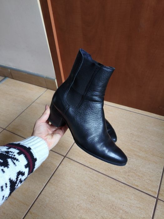 Sztyblety czarne botki za kostkę z gumką kowbojki 37 Ryłko  skórzane