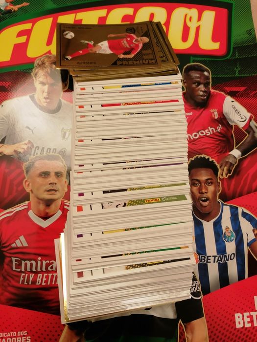 Cromos Futebol 2024-25 Liga Betclic Panini. 
Vendo os cromos da coleçã