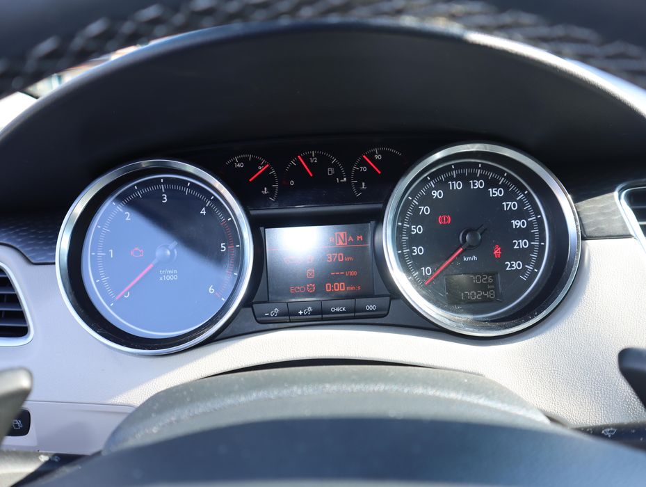 Peugeot 508 SW 1.6 Hdi - 12