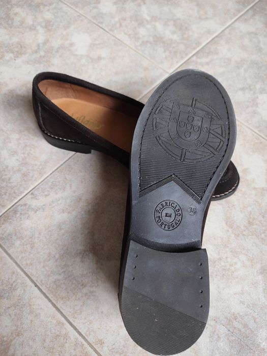 Sapatos de camurça castanhos - fabricado em Portugal
