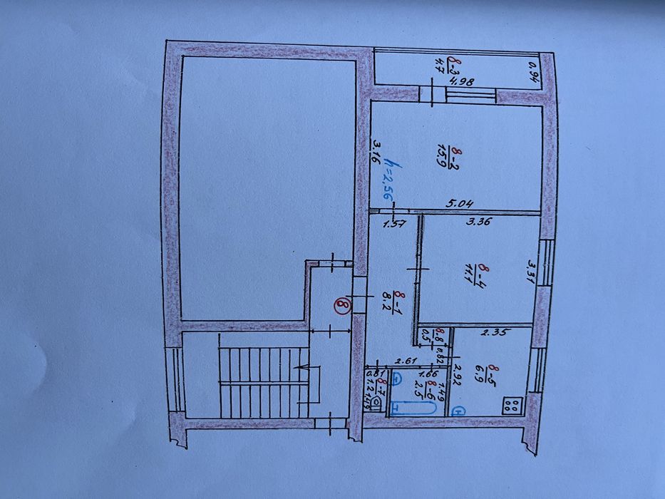 Городня, центр. Квартира з ремонтом+ сарайчик з погребом