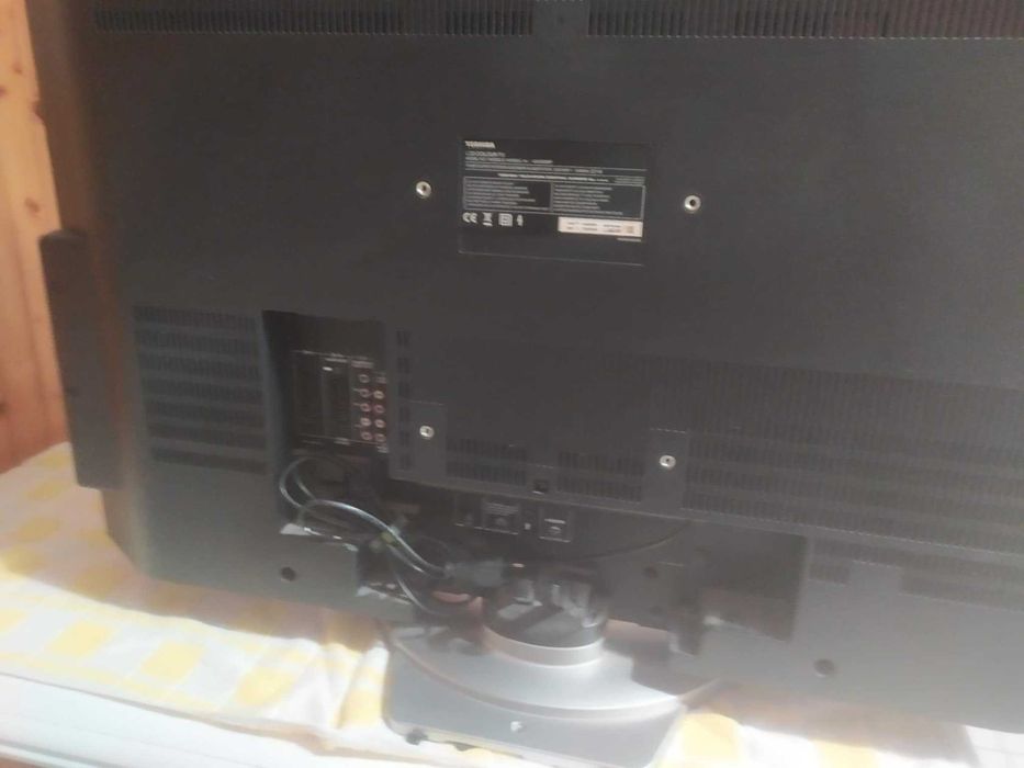 Telewizor Toshiba LCD 42 cale