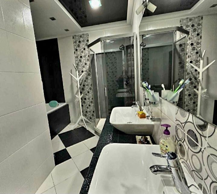 Продам 3 к квартиру в новобудові ЖК Будівель /Придніпровськ/Самарський