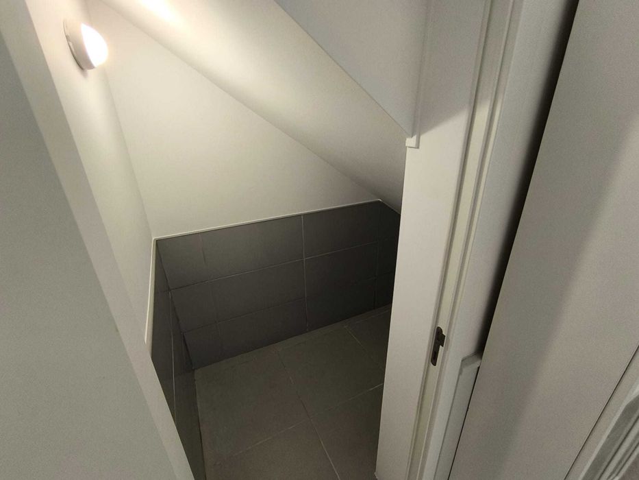 Arrenda-se apartamento T2 no centro histórico em setúbal