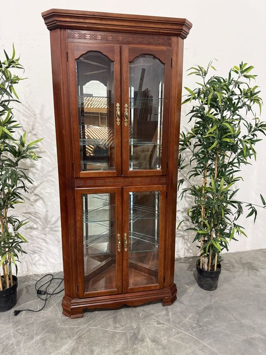 Piękna włoska witryna narożna oświetlenie super stan dowóz wysyłka