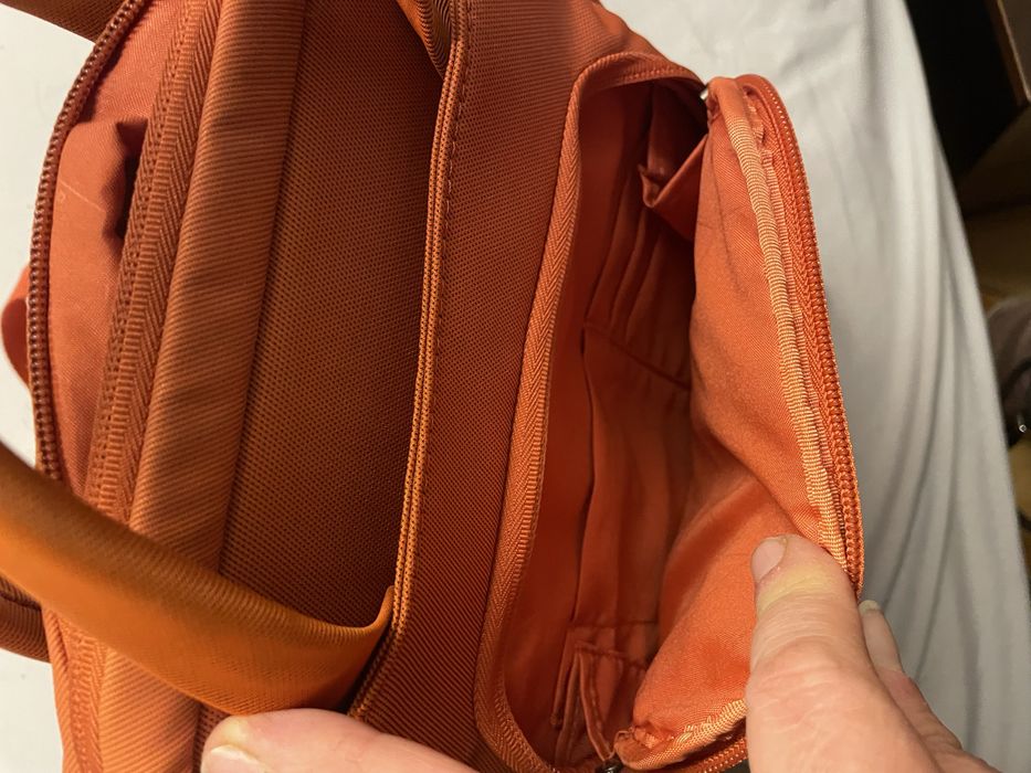 Saco Tucano para portatil 11” ou tablet