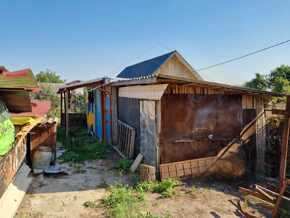 Окремий будинок + 7.3 сотки землі в районі Бобровиця-KI