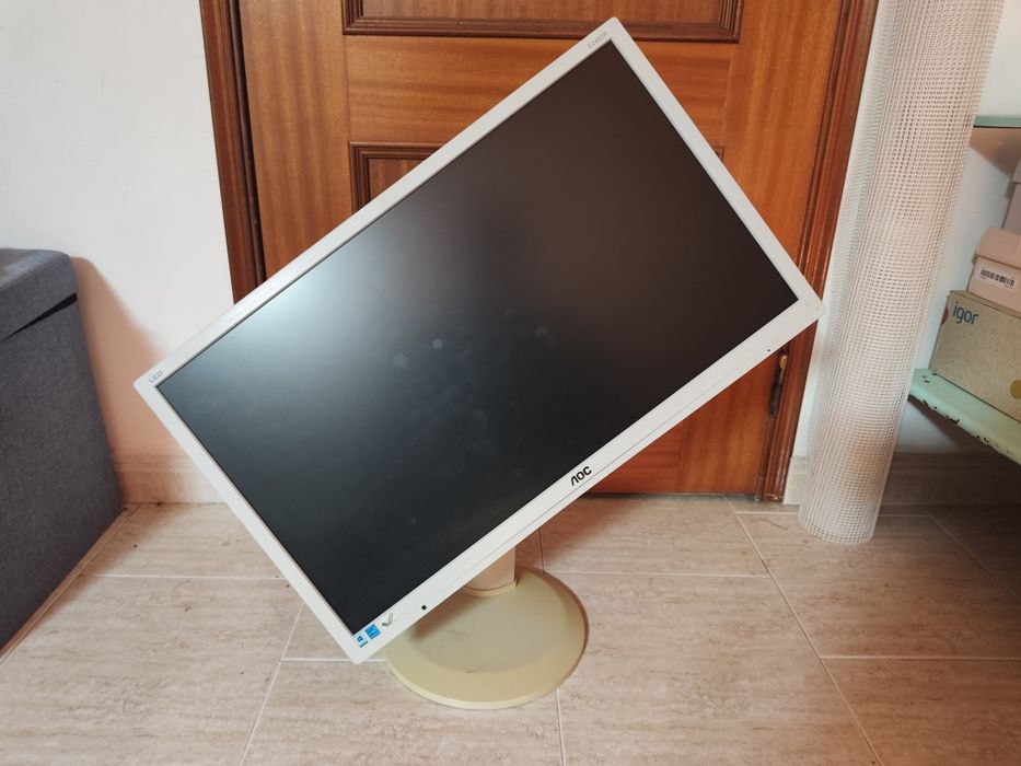 Monitor AOC Profissional 24 Polegadas