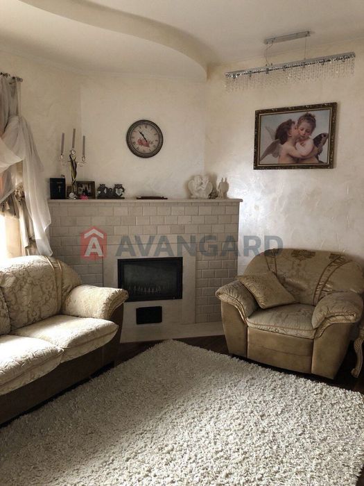 Продам просторий сучасний будинок (Космос, ост. Південний ринок)