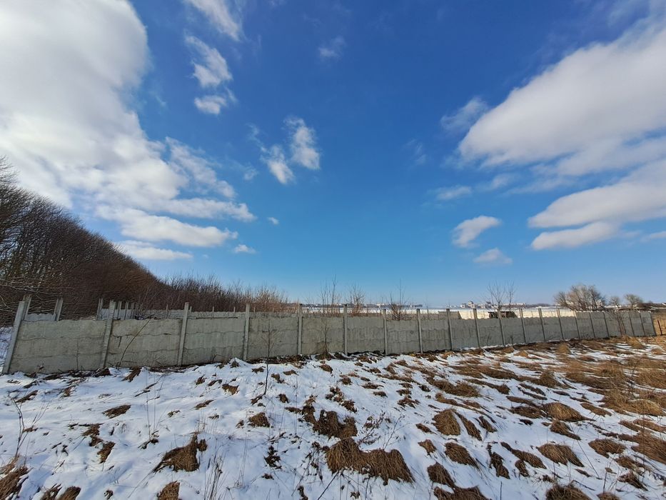 Ексклюзив! Без комісії для покупця! Продаж ділянки поблизу Тернополя.