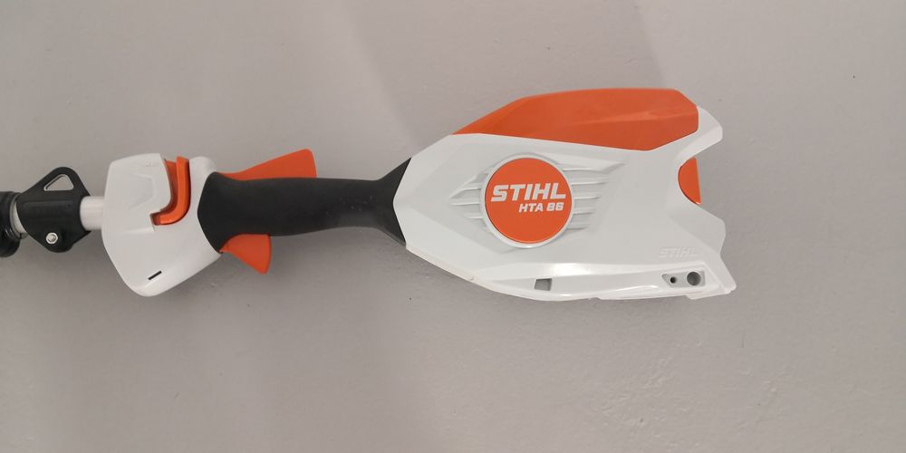 Serra poda extensível a bateria (nunca foi usada!)