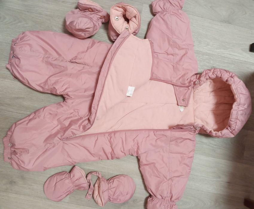 Koмбинезон на девочку