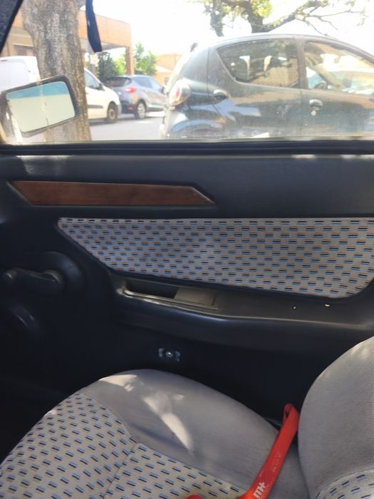 Vendo Axiam a diesel em bom estado
