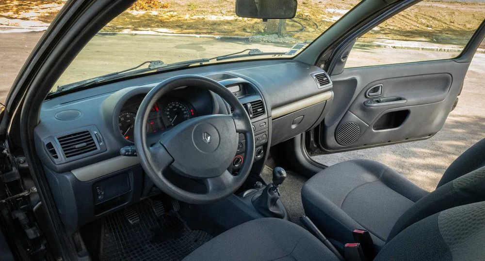 Renault Clio II 1.5 dCi 82cv | 2005 | Nacional