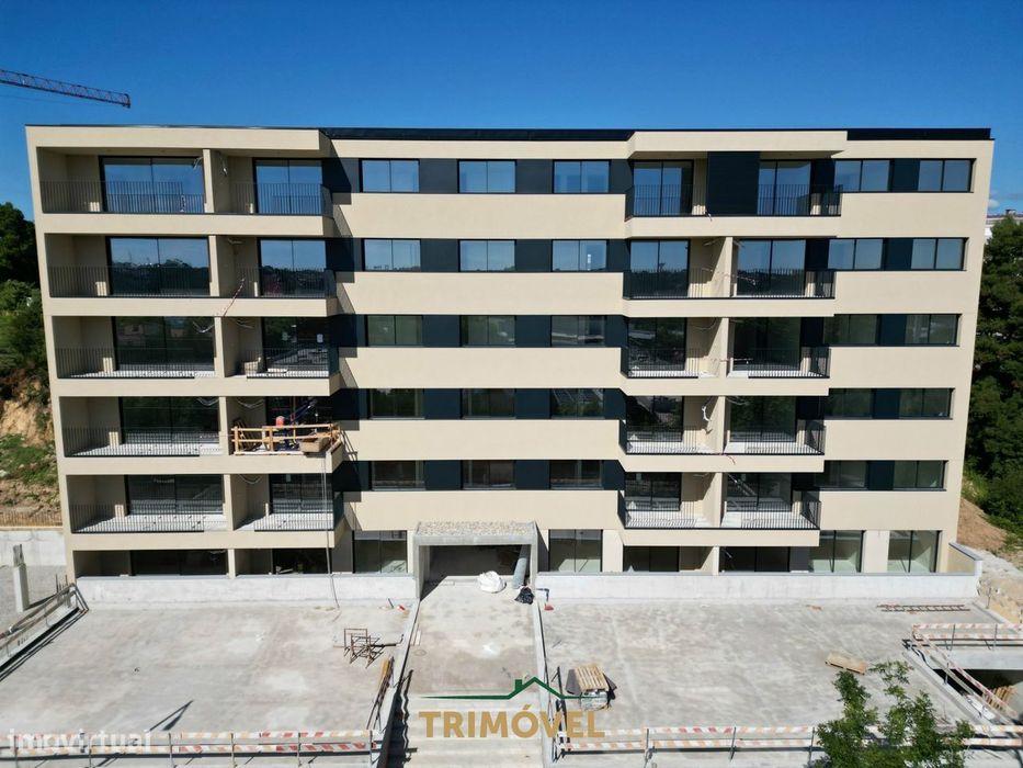 Apartamento T2 NOVO em São João da Madeira