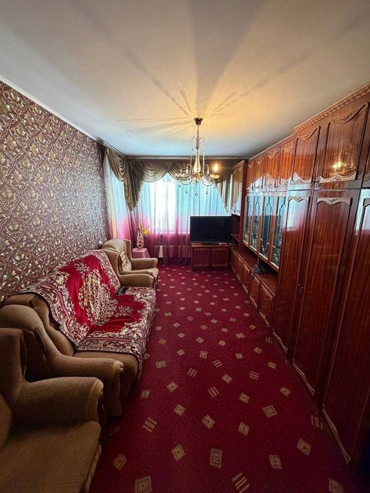 Продам 3-х комн. квартиру, р-н Центр