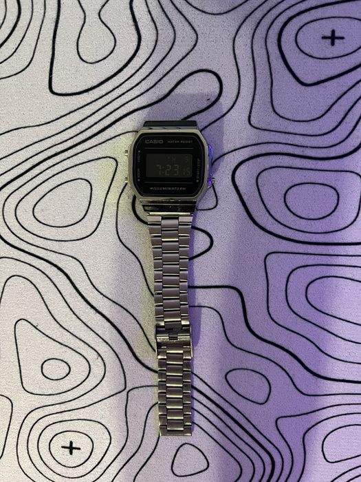 Наручний годинник Casio — простий і зручний варіант на кожен день