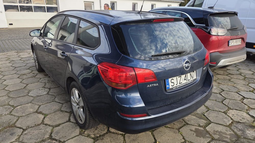 Opel Astra 1.7 CDTI 2011