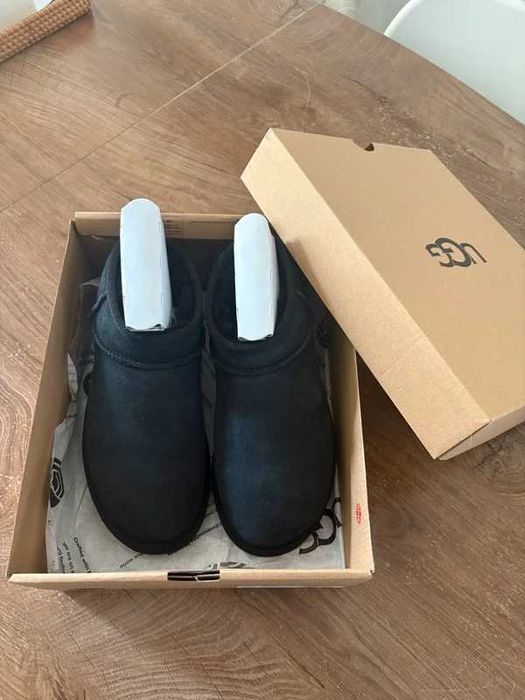 UGG / Mini_Classic  41