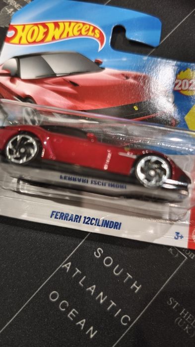 Hot Wheels Ferrari 12Cilindri