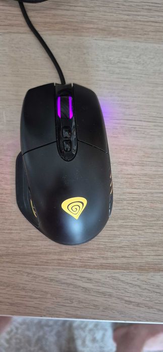Myszka genesis xenon 330