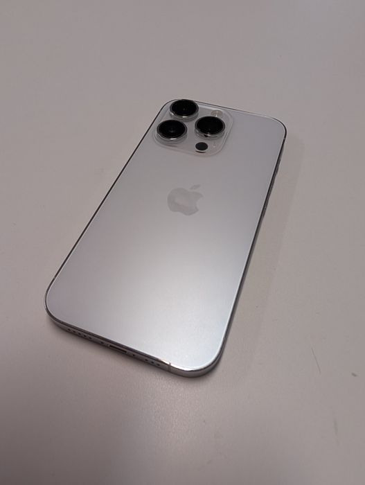 IPhone 14 pro 256 100%