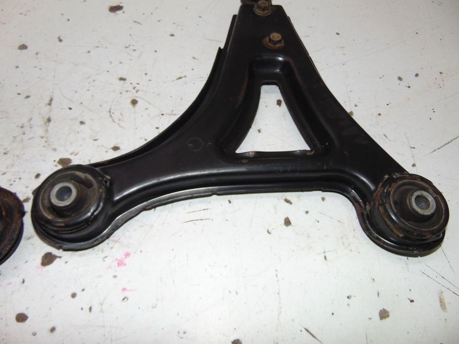 Volvo 480 turbo braços da suspensão