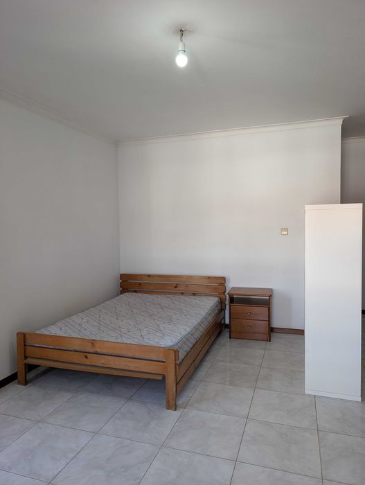 T0 Mobilado para Arrendamento – Centro de Viana do Castelo