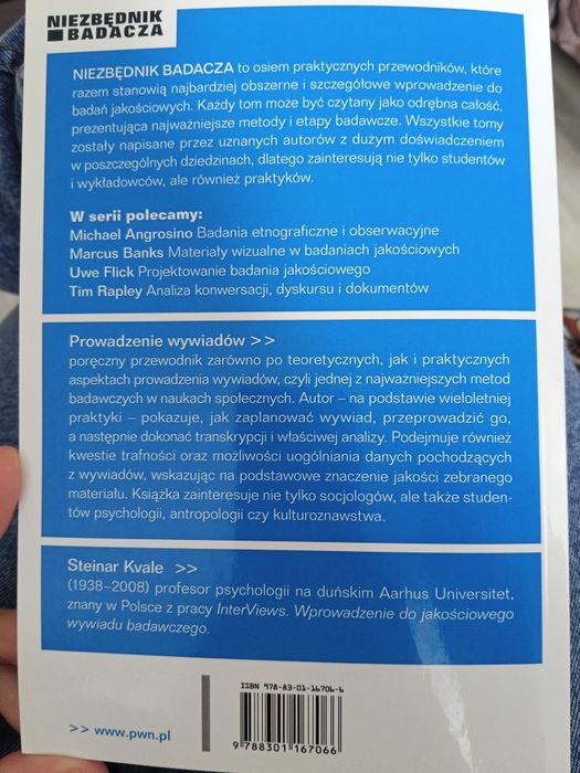 Prowadzenie wywiadów. Niezbędnik badacza