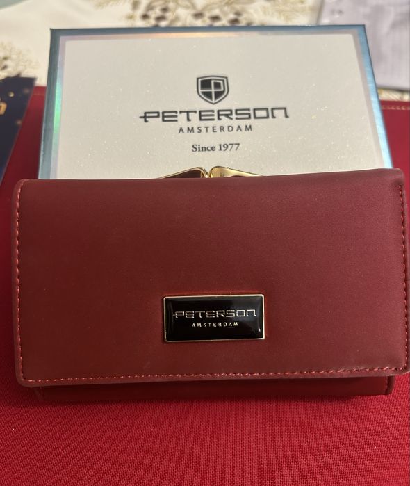Portfel damski Peterson