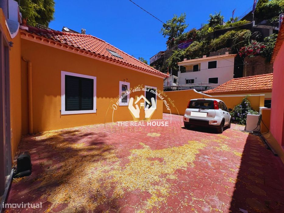 Moradia V3 No Centro Do Funchal