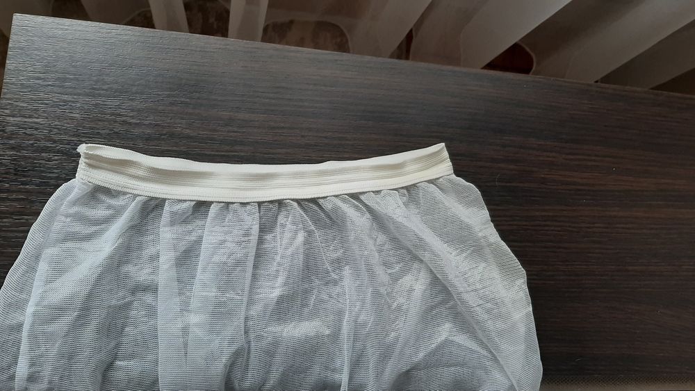 Подьюбник  для свадебного или вечернего платья б/у