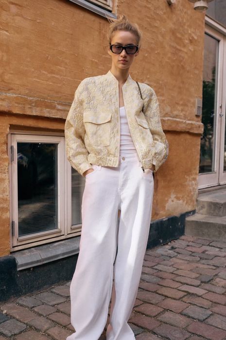 Бомбер, вітрівка Zara