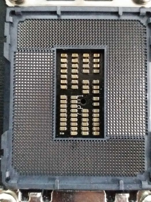 Топ плата MSI MPG Z690 Carbon WiFi  DDR5