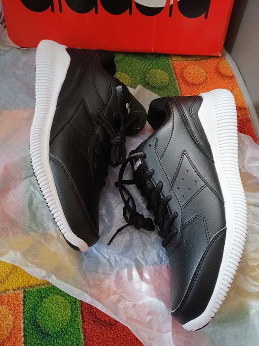 Czarne sneakersy diadora 40,5 wkładka ok 26, 5 cm
