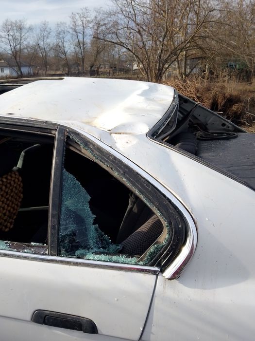 Продам BMW після дтп. Цікавить обмін.