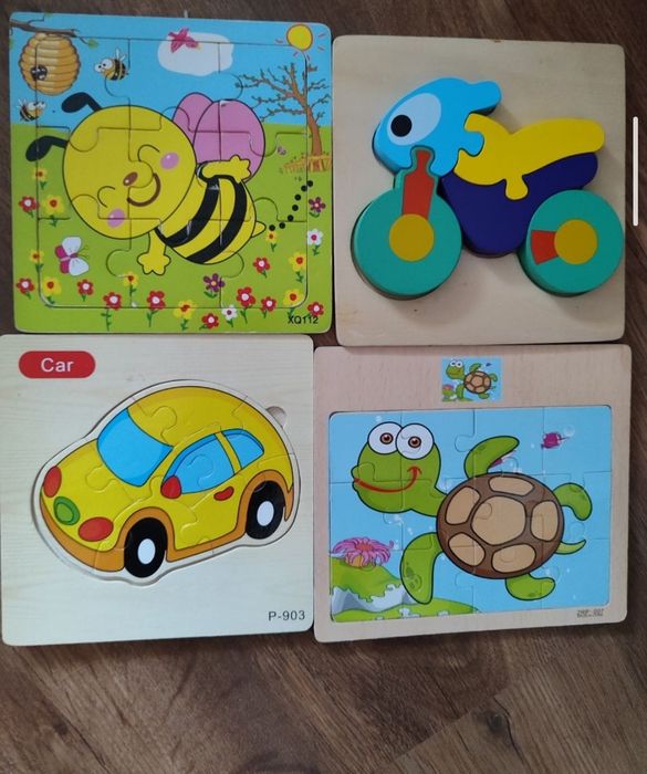 Набір  дерев'яних  пазлів