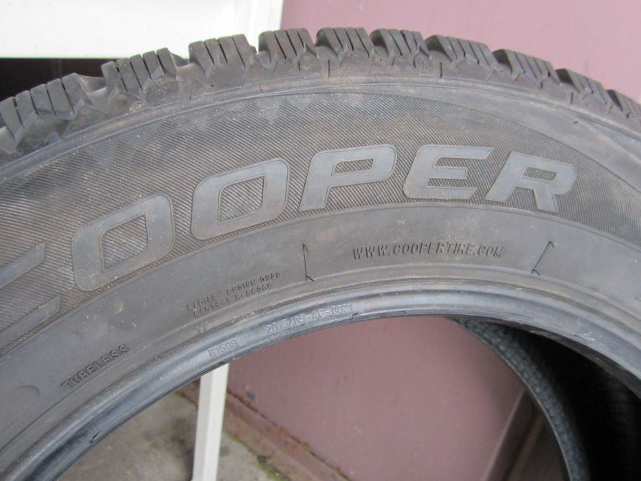 Opony 215 65 R17 kolce